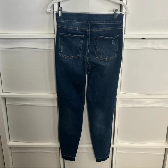 Spanx High Rise Pull On Skinny Jeans Size Small - Picture 6 of 6